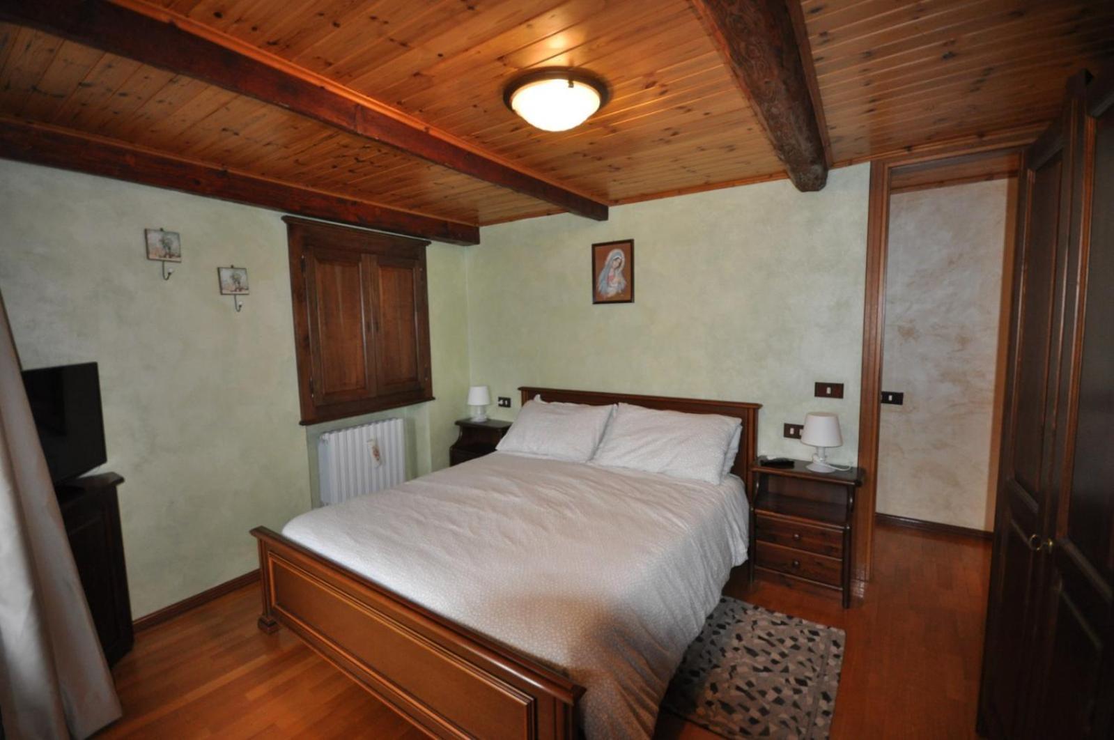 Cat Marvei Appartement Villadossola Buitenkant foto