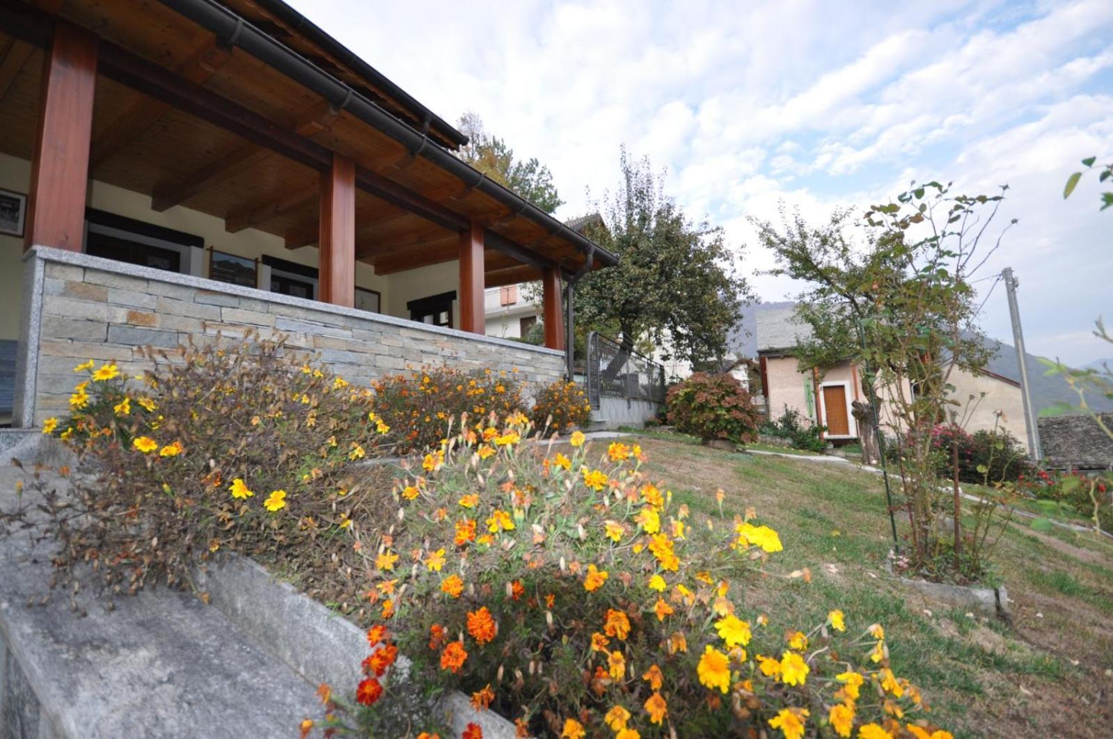 Cat Marvei Appartement Villadossola Buitenkant foto