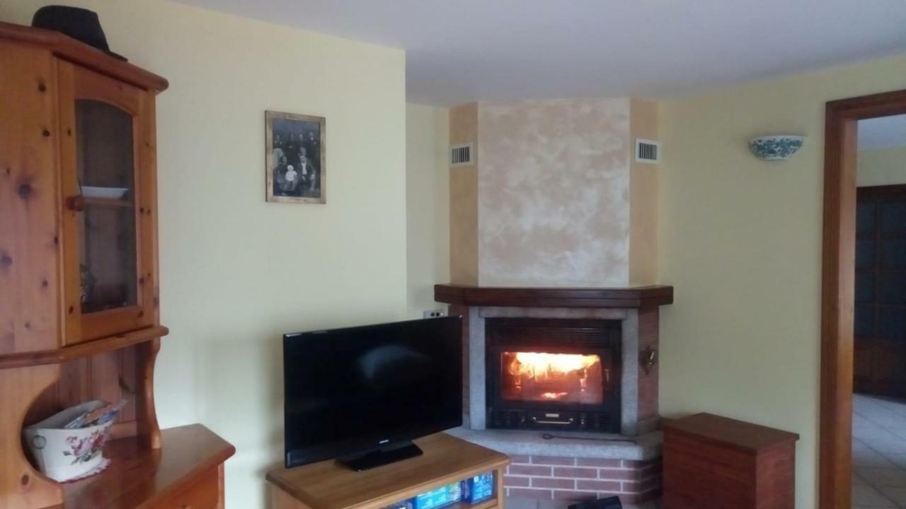 Cat Marvei Appartement Villadossola Buitenkant foto